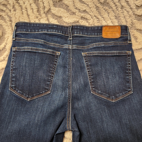 Lucky Brand Jeans, Straight Leg, Size 10/30 - Picture 4 of 8
